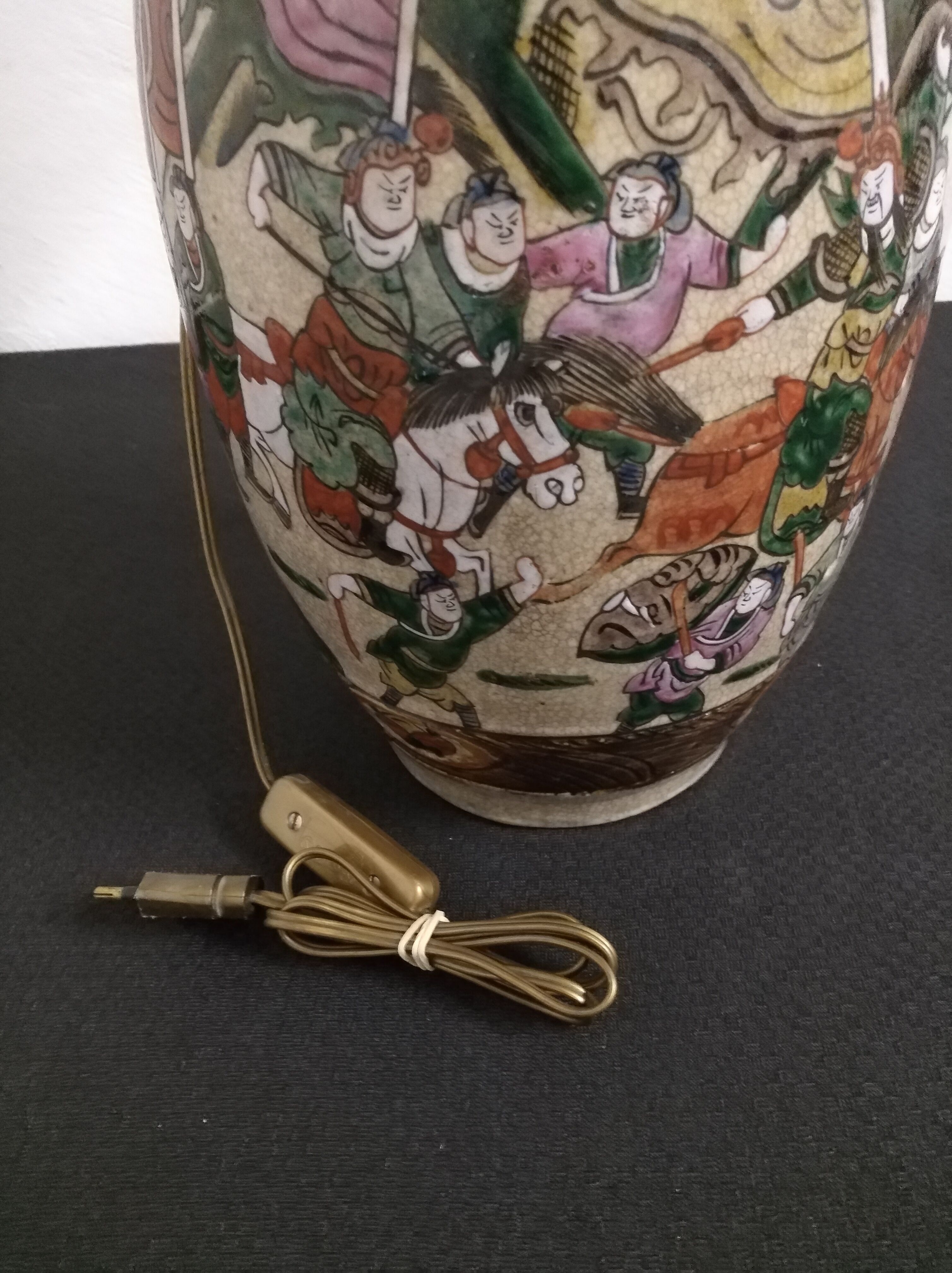 Chinese ceramic lamp