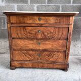 Commode ancienne avec Son plateau de marbre blanc