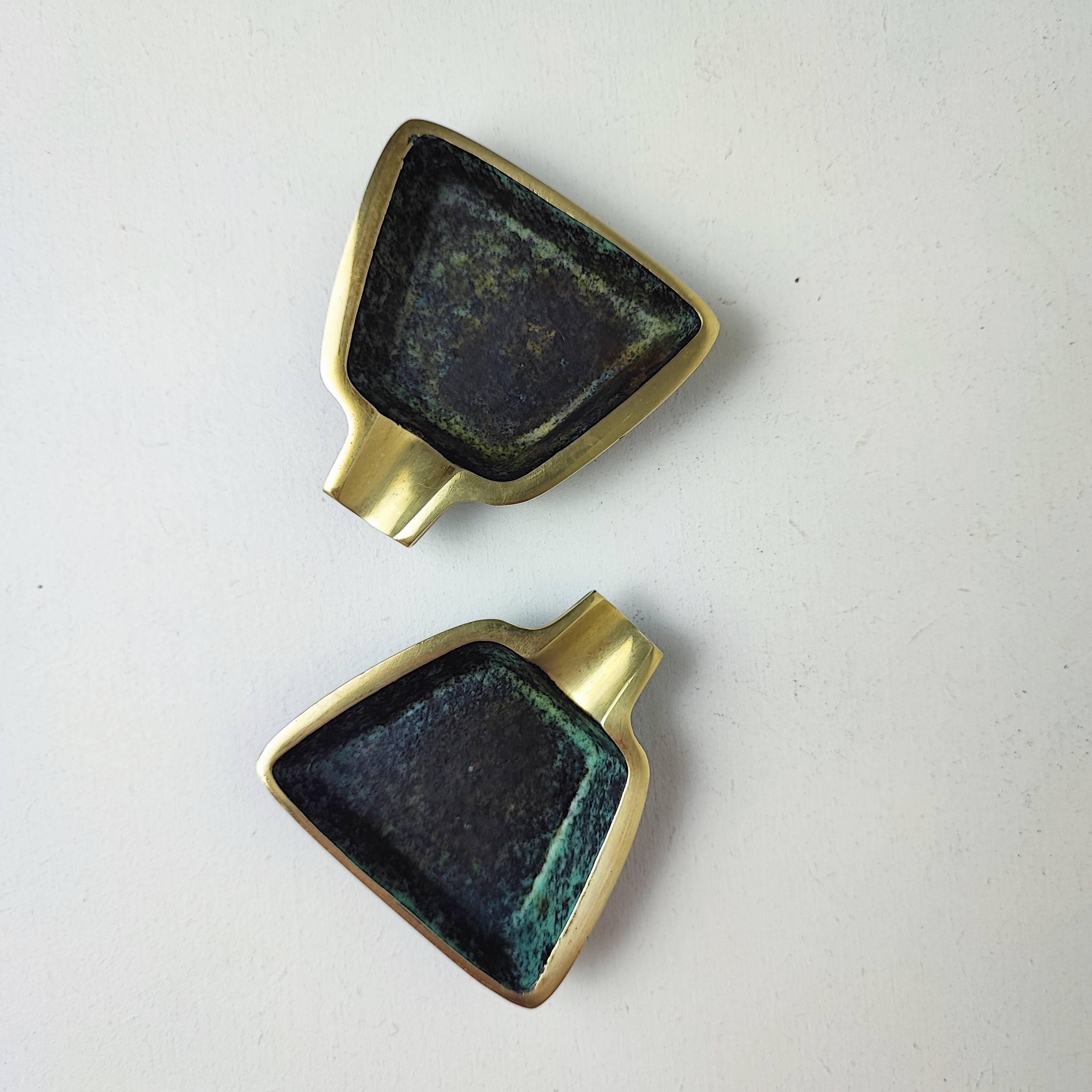 Cendriers empilables années 50