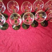 10 verres à vin blanc