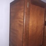 Armoire parisienne