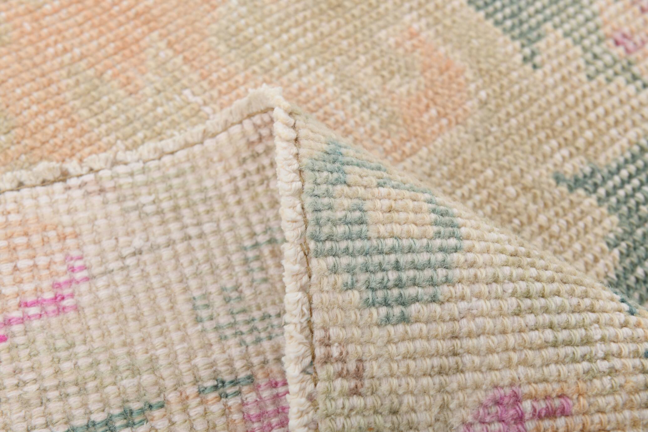 Cream & Green Oriental Persian Rug, 135x221Cm