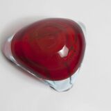 Asymmetrical ashtray murano red and transparent background 1960