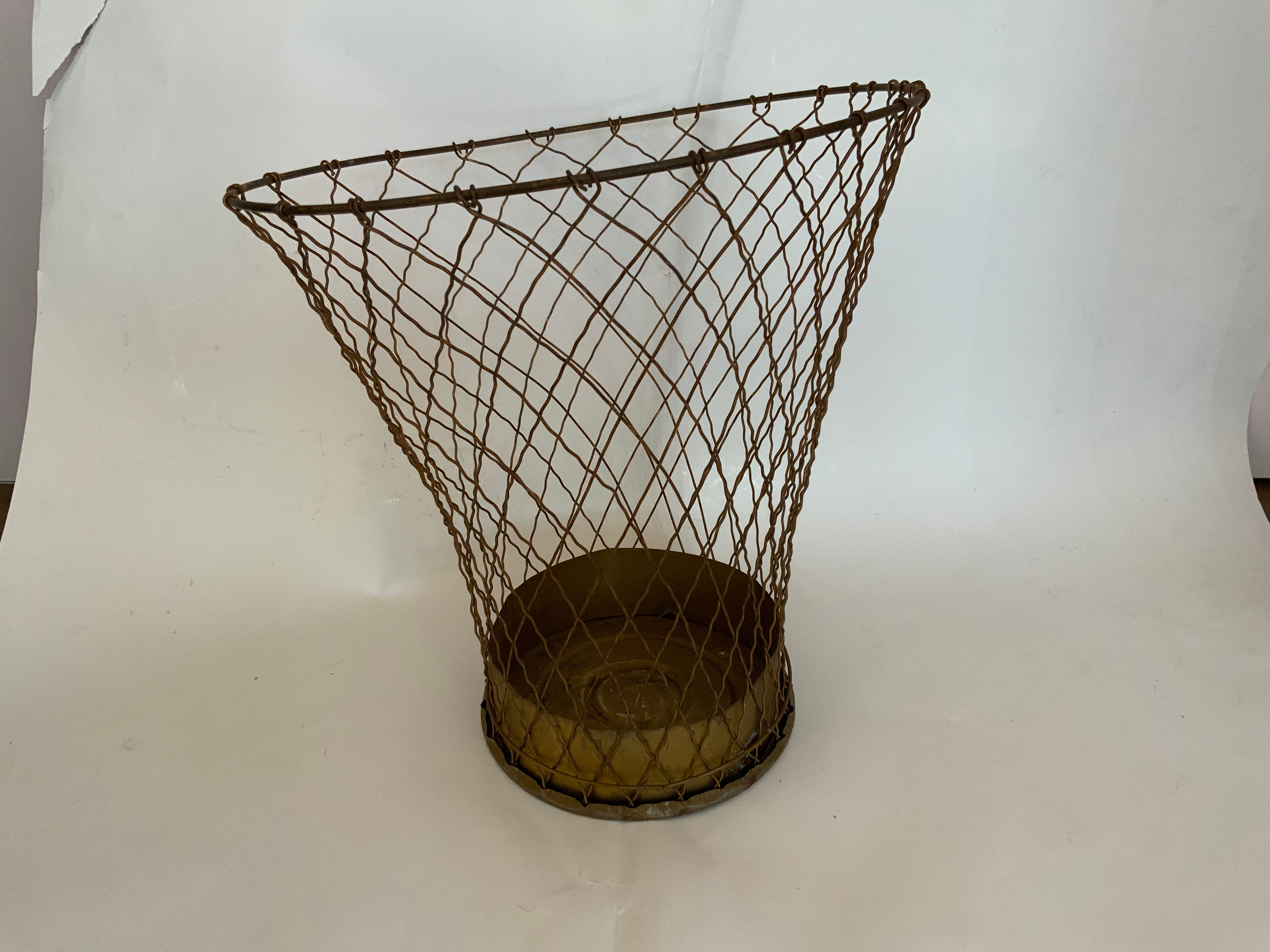 Brass paper basket
