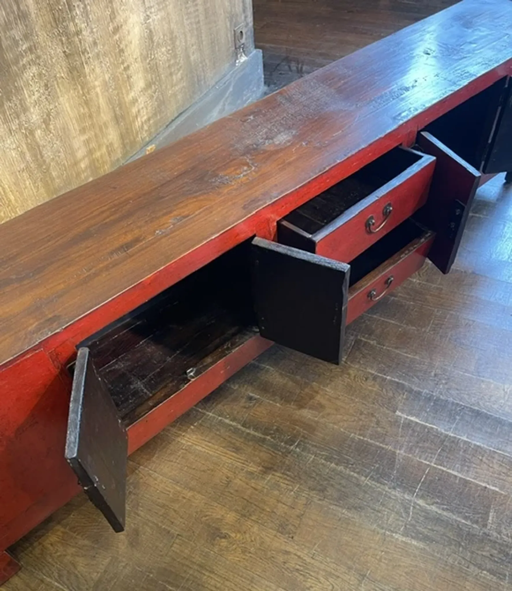 Low ancient Chinese enfilade