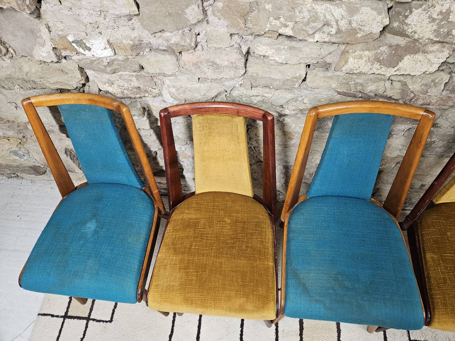 Set of 5 vintage spindle foot bistro chairs 1960"