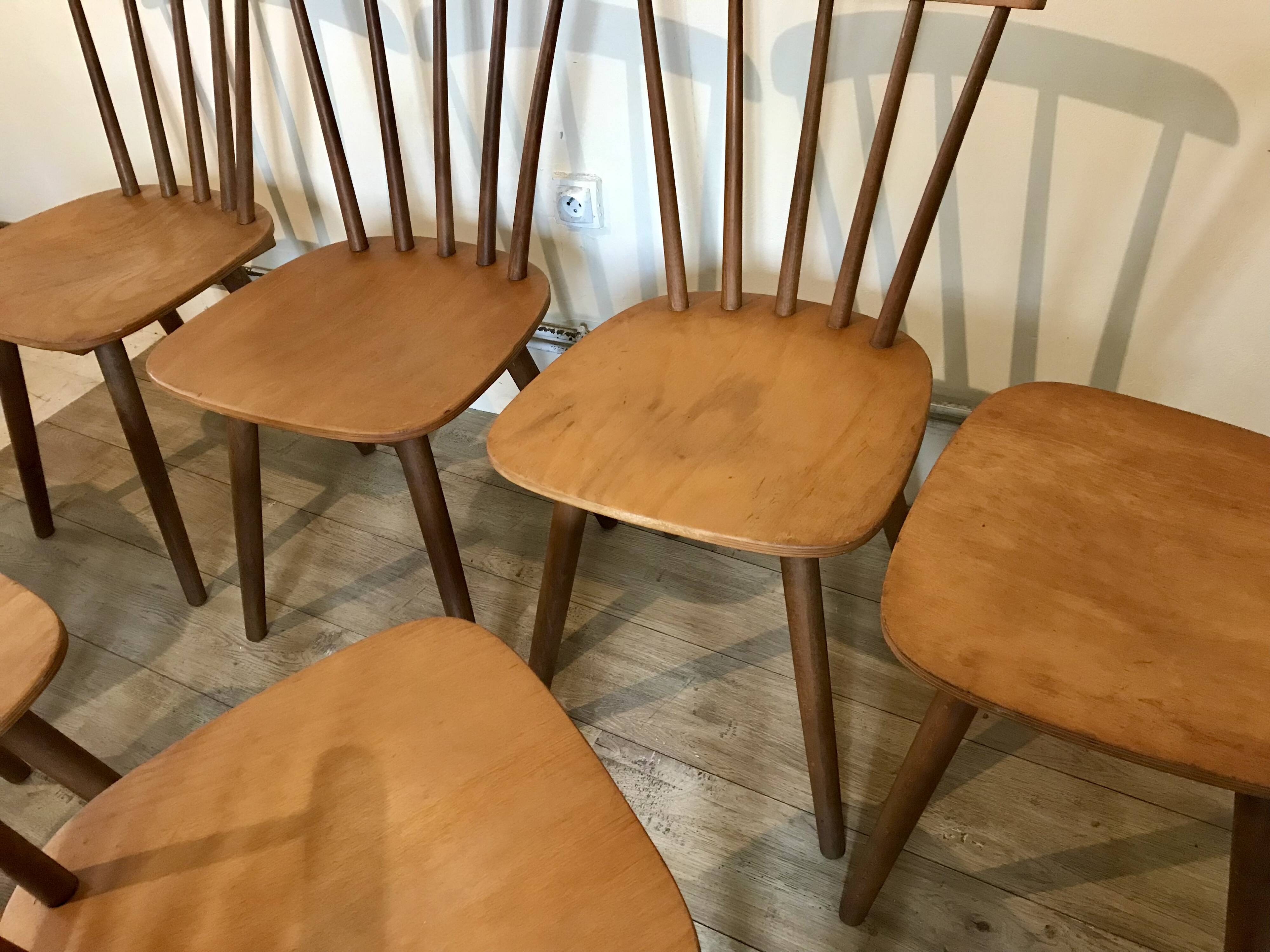 Set of 8 vintage chairs with bars and compass legs 1960