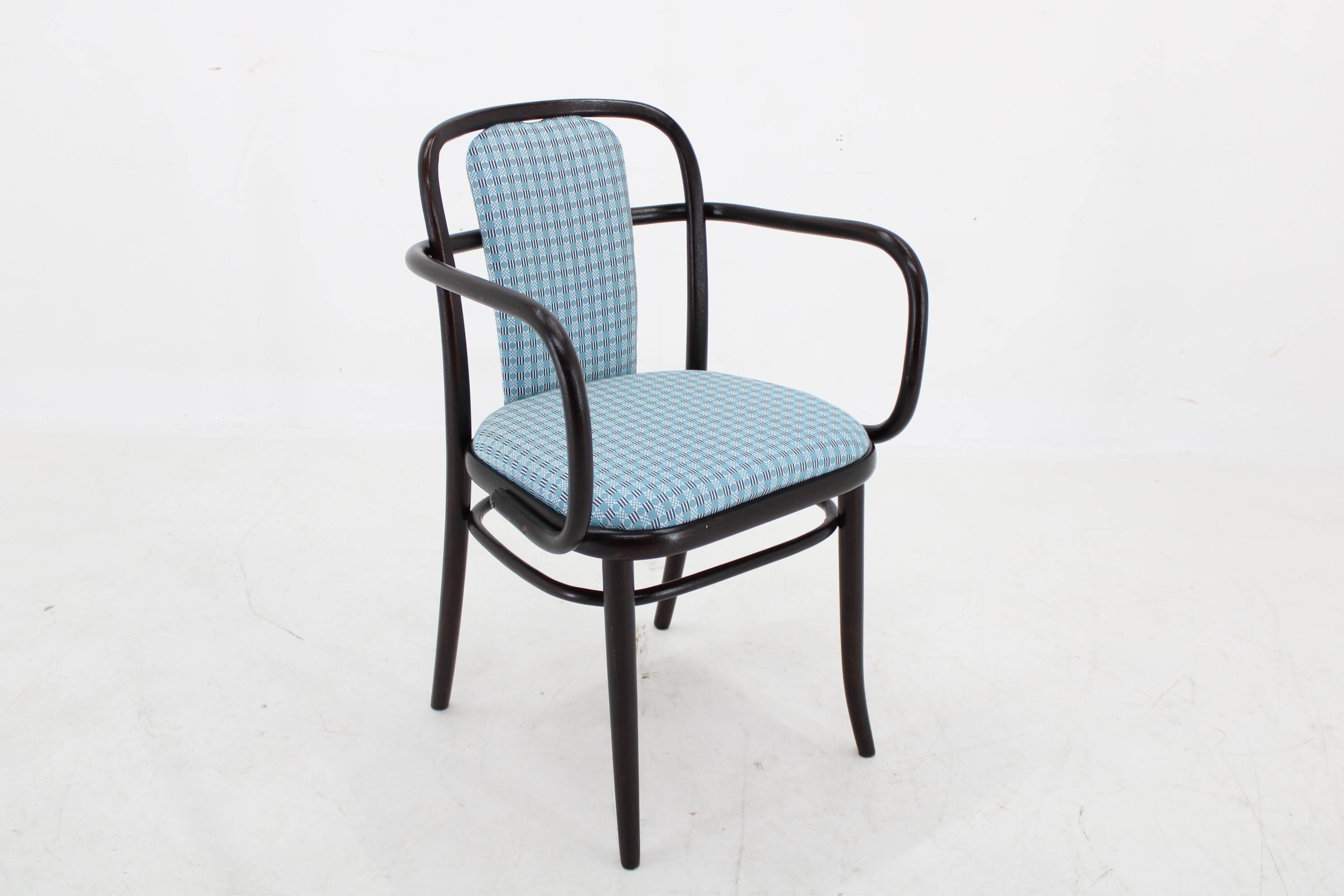 1970s Beech Bentwood Chair by Ton ,Czechoslovakia