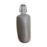 Bouteille en grès beige