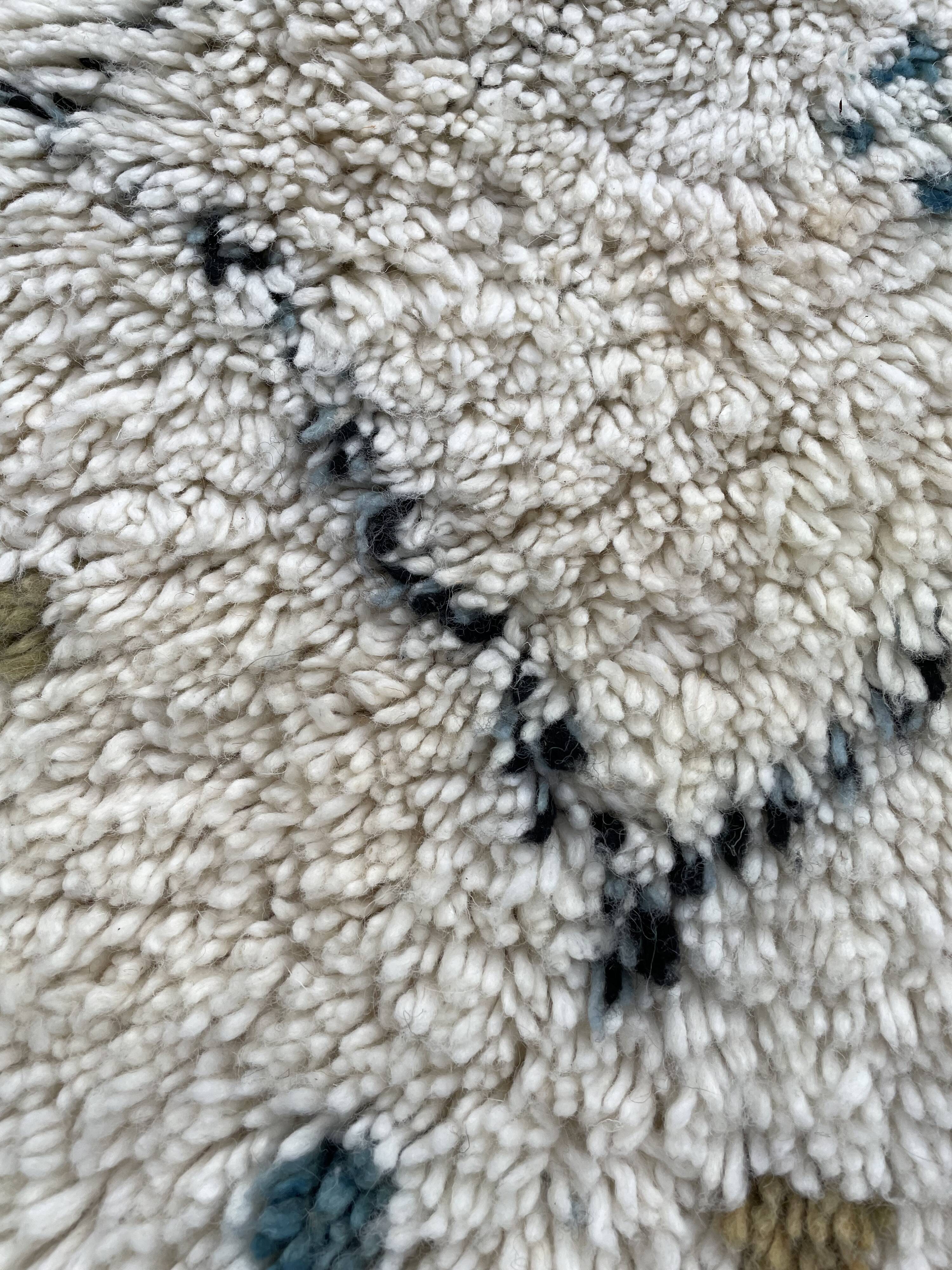 Contemporary moroccan carpet 215x300 cm