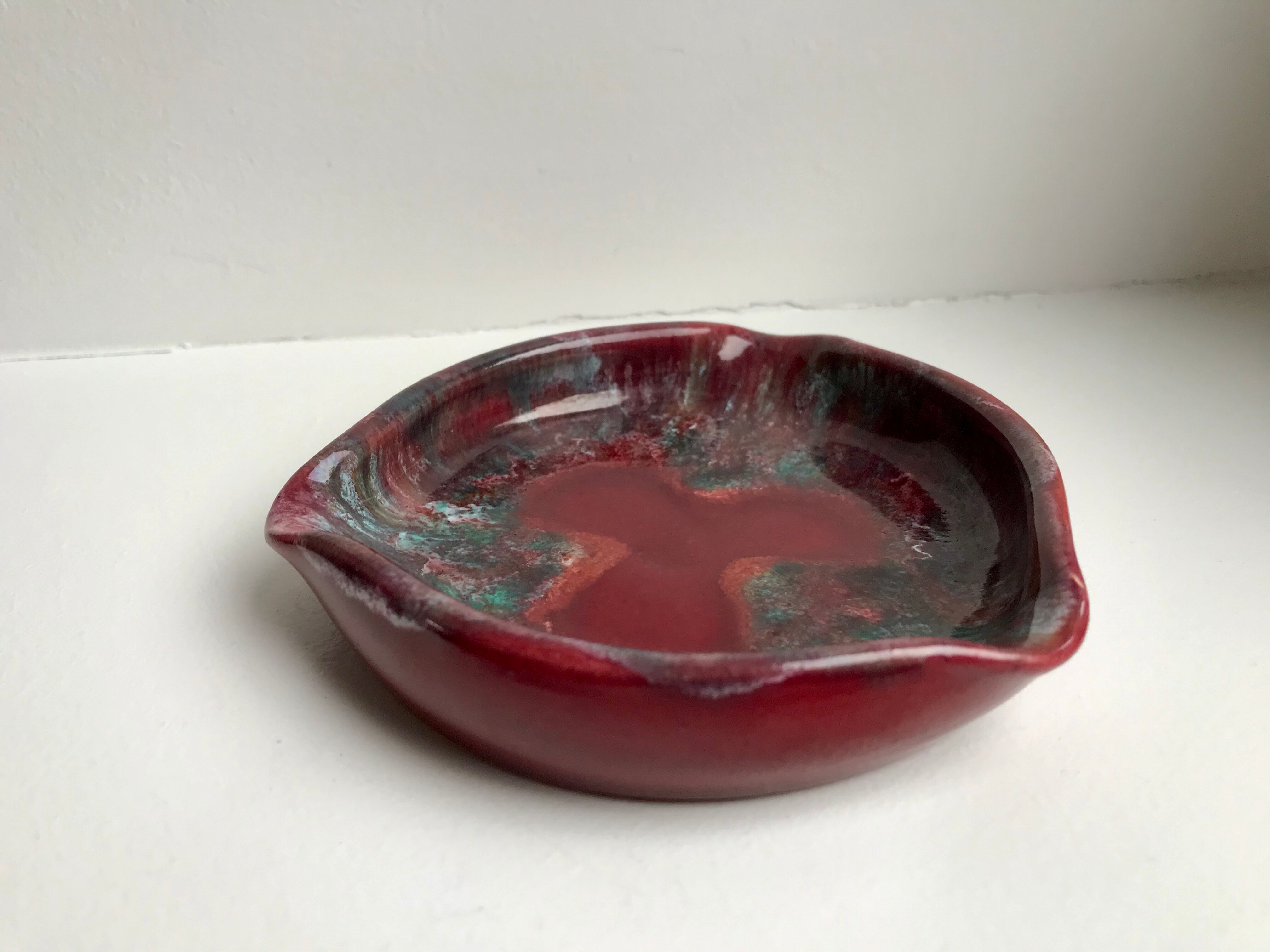 Ceramic ashtray signed 70s