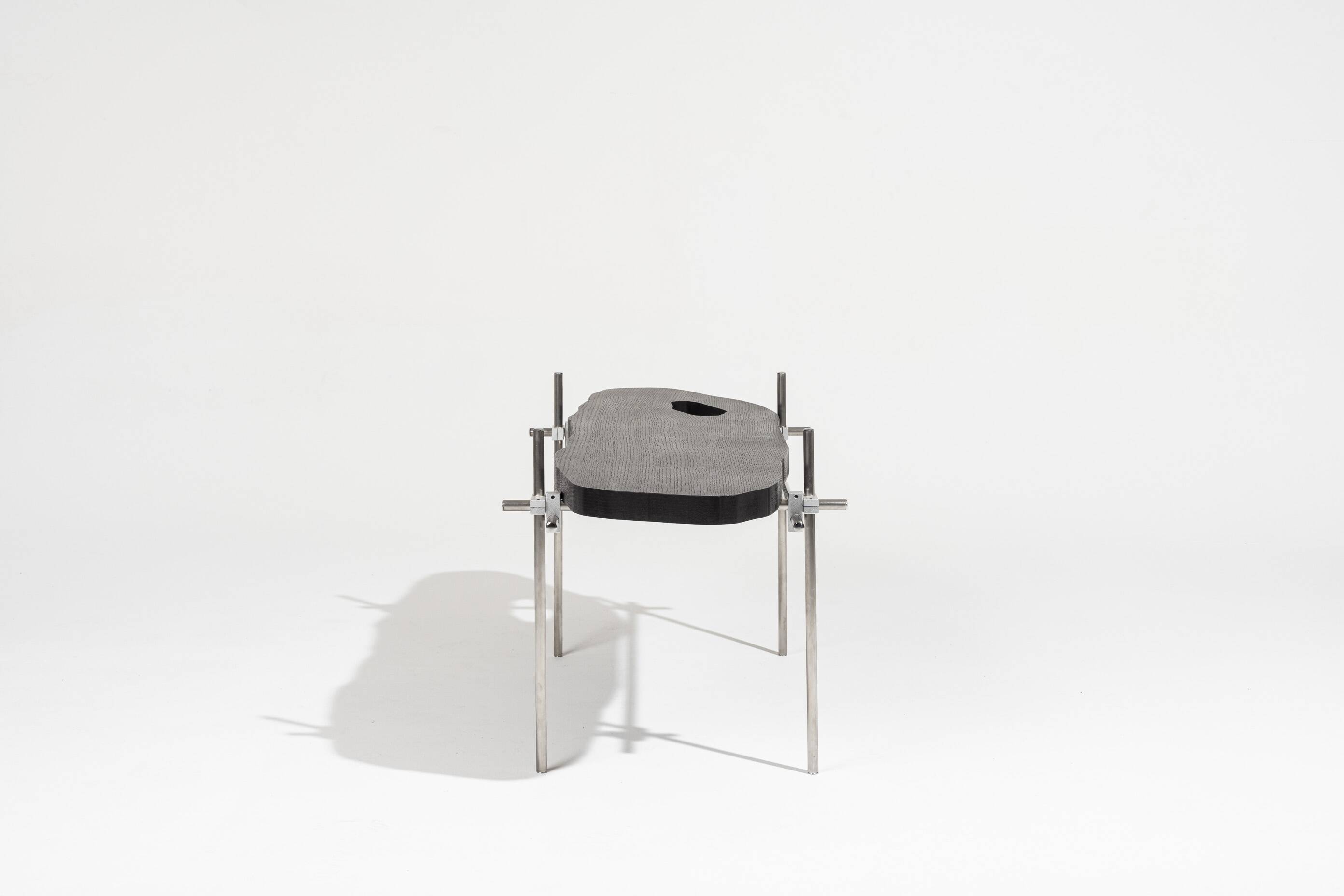 Banc "Métal nexus"