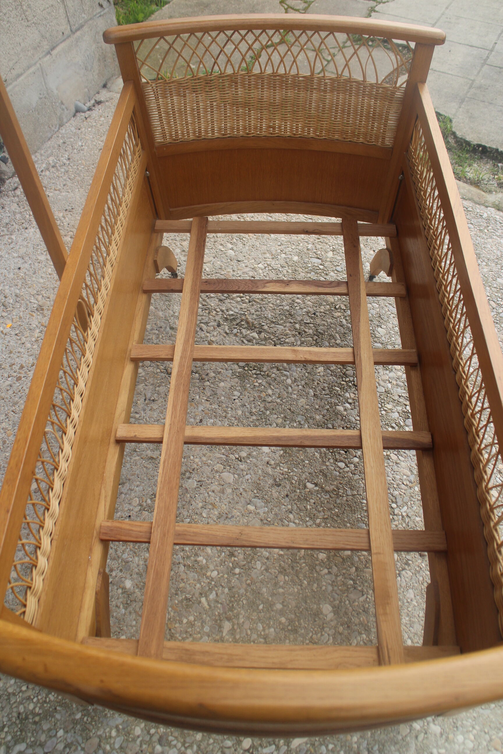 Child bed rattan wood 1960