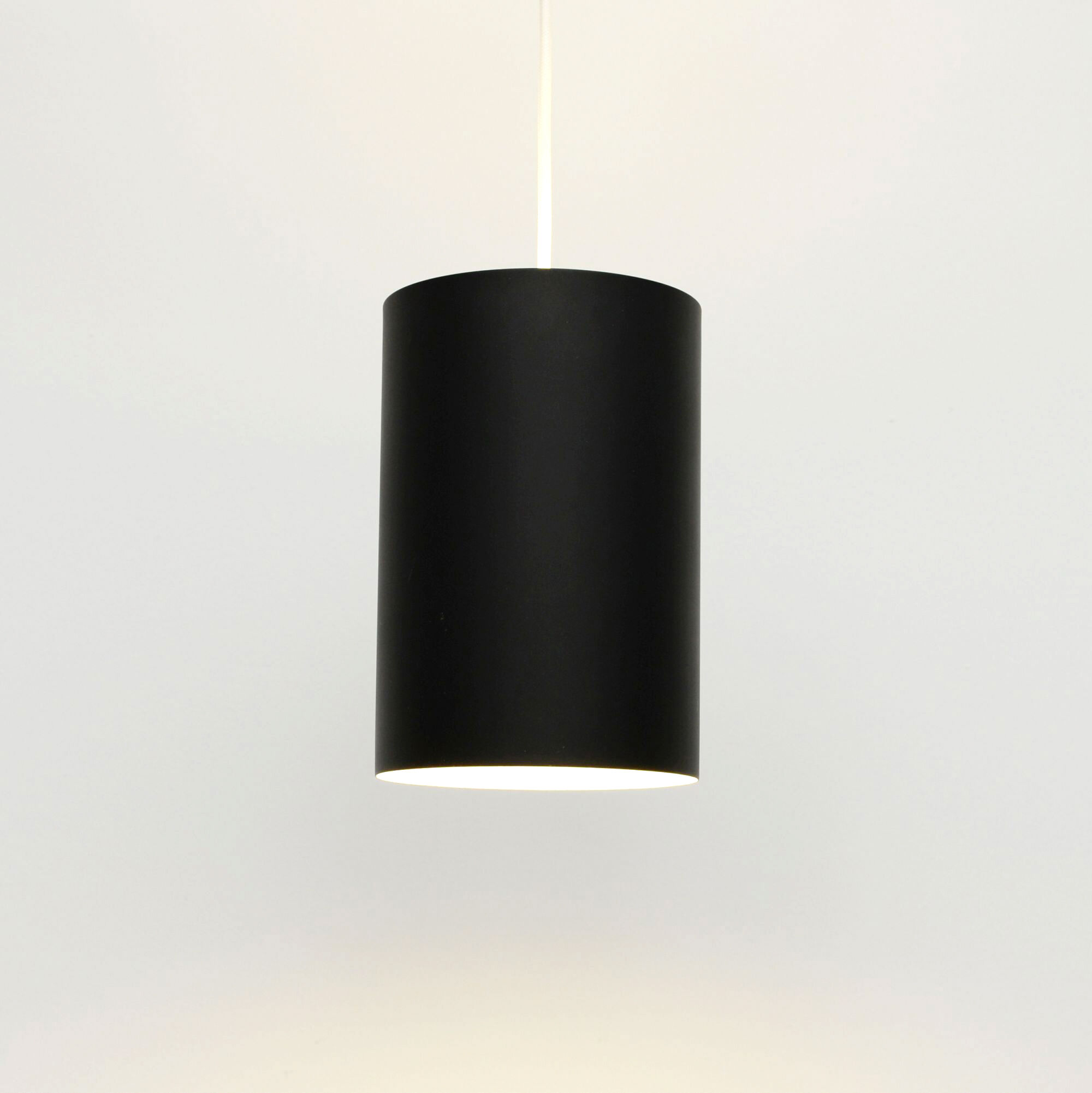 Suspension cylindrique, design par Eila & J. Meiling pour Louis Poulsen, 1967