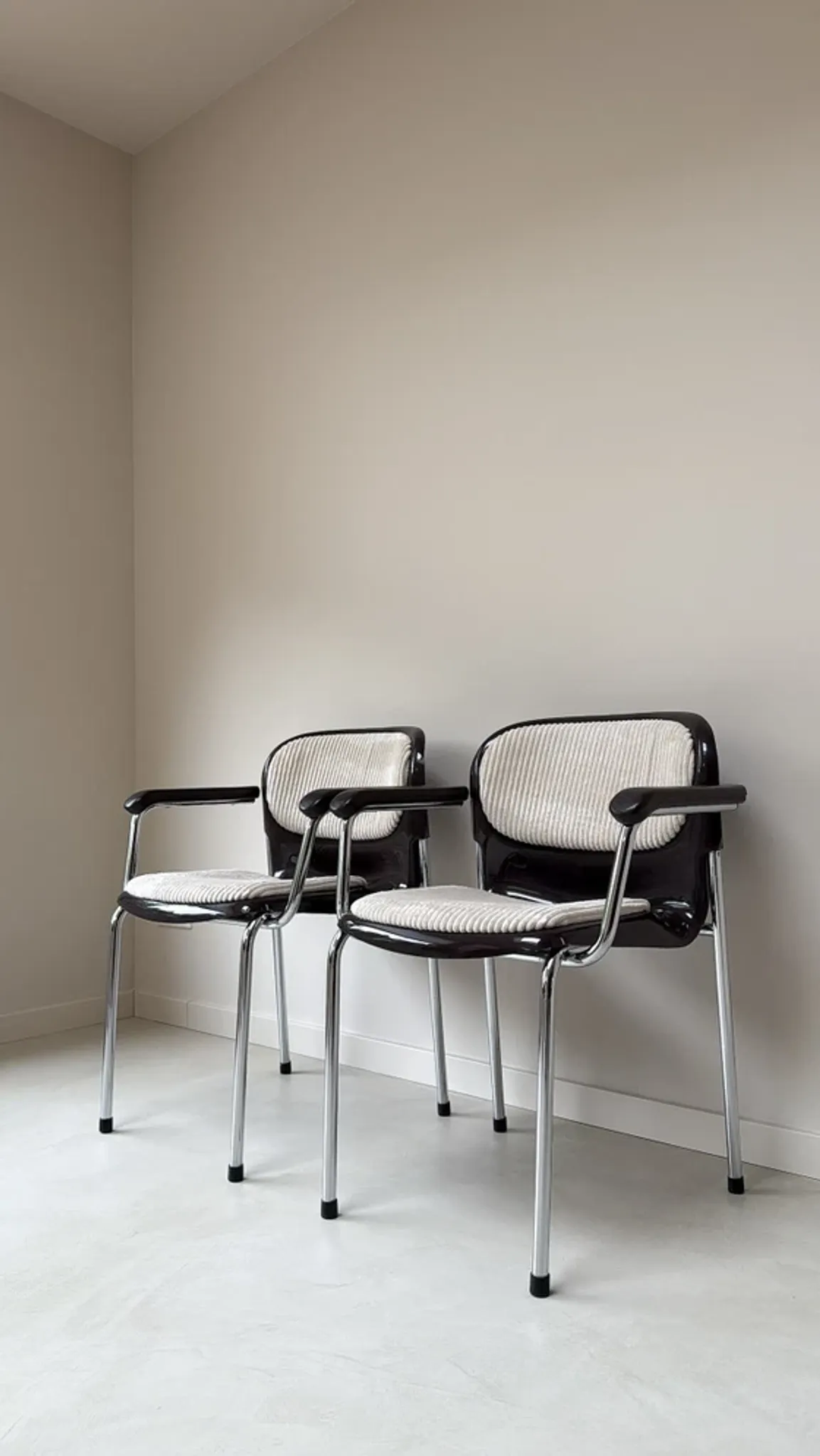 Four vintage bucket chairs SMK400K from Drabert designed by Gerd Lange
