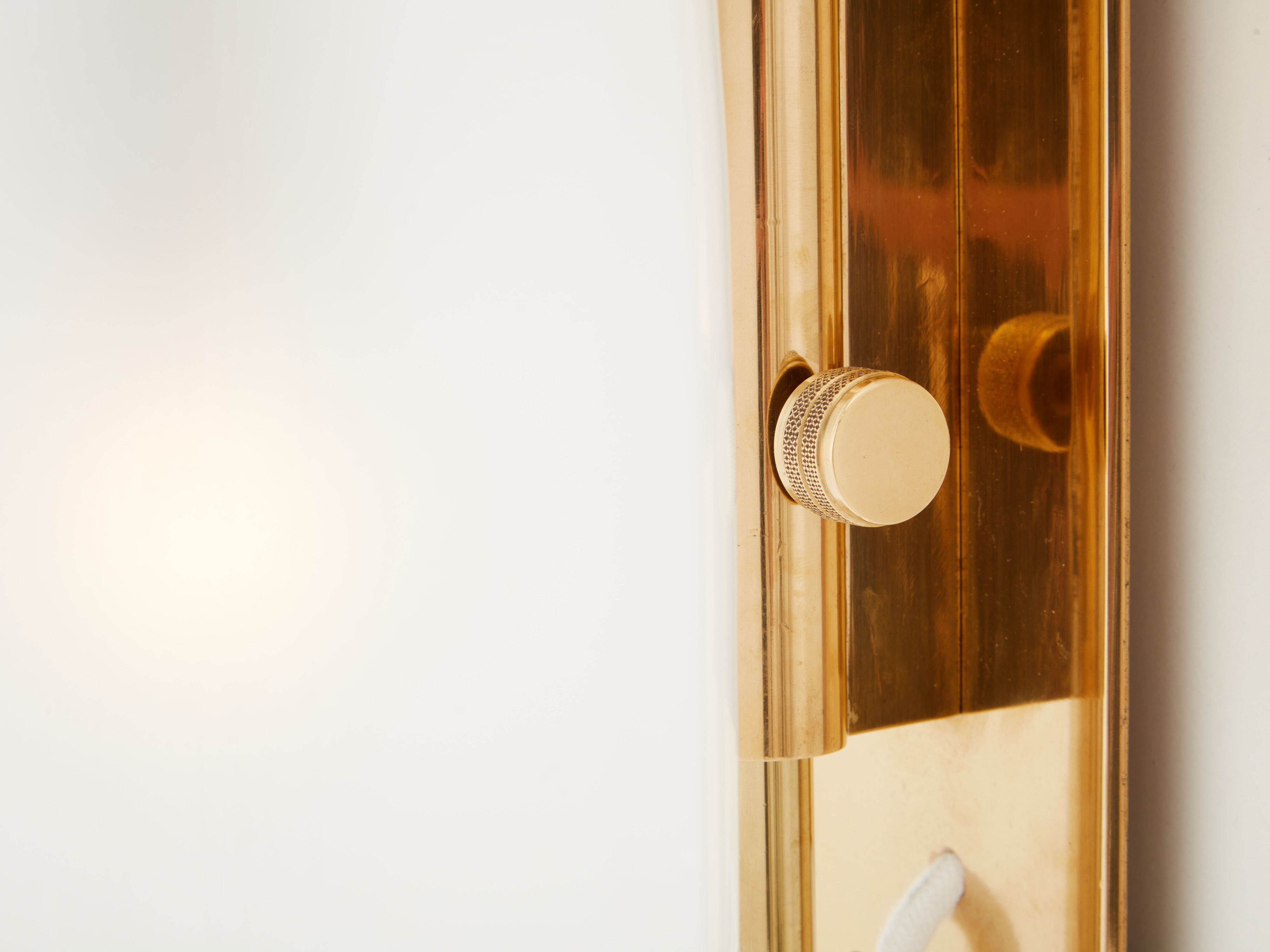 Pair of wall lamps Luigi Caccia Dominioni LP10 brass opaline 1965