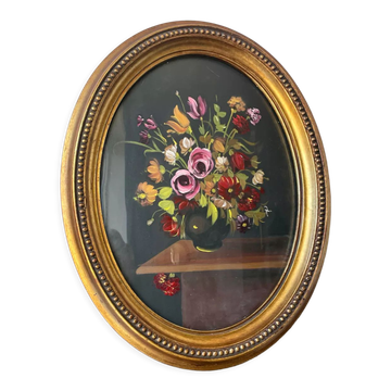 Painting of Flower arrangement in Oval Frame gilded wood measurements 29 cm x 23 cm CONVEX glass