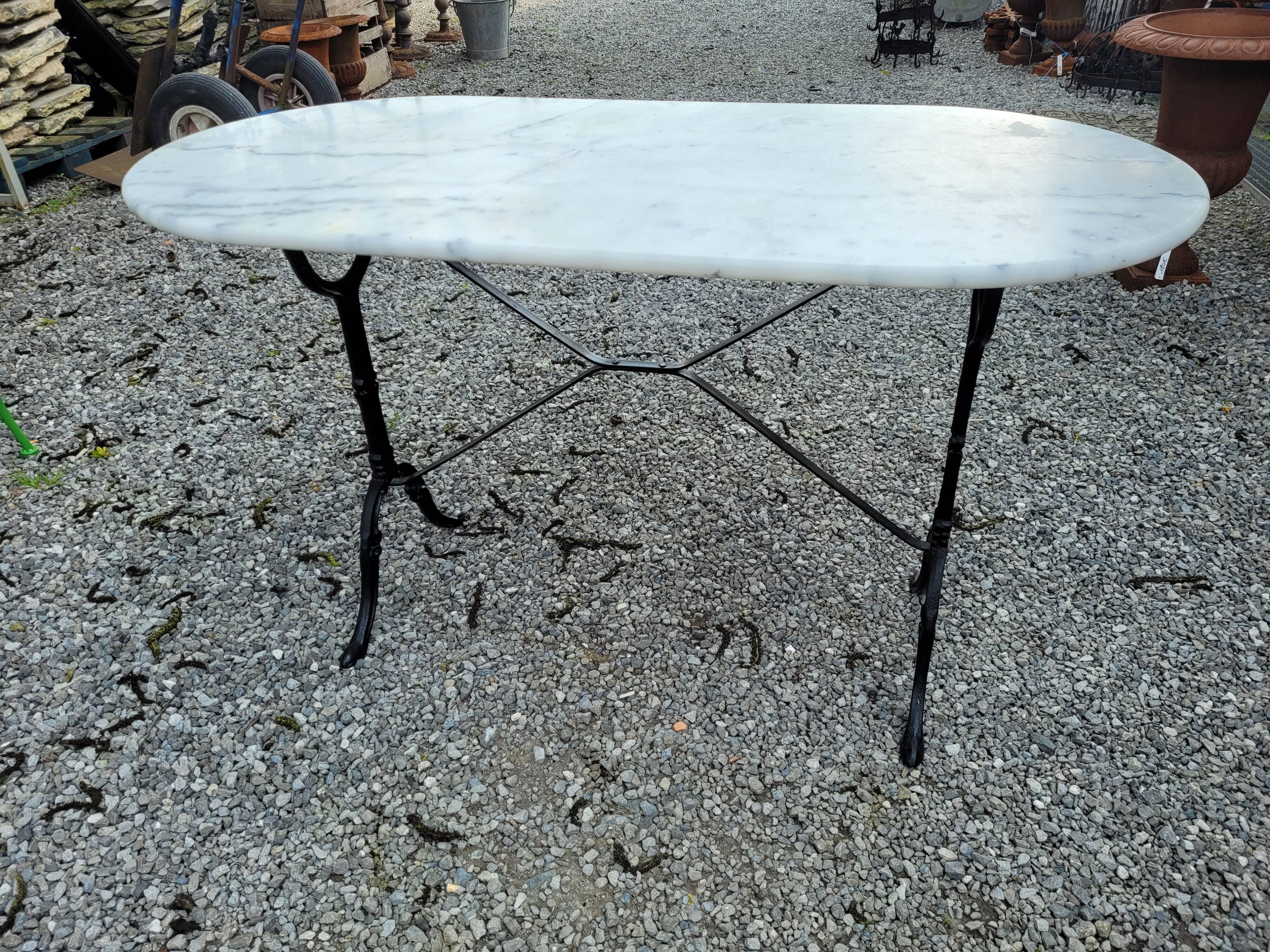 Table de bistrot marbre