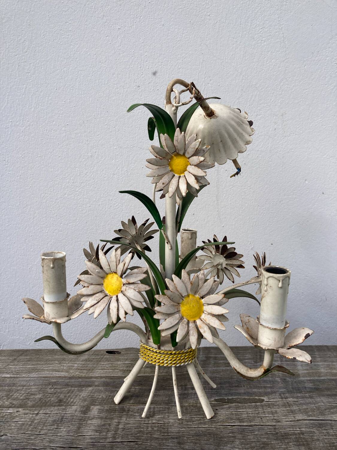 Daisy metal pendant light