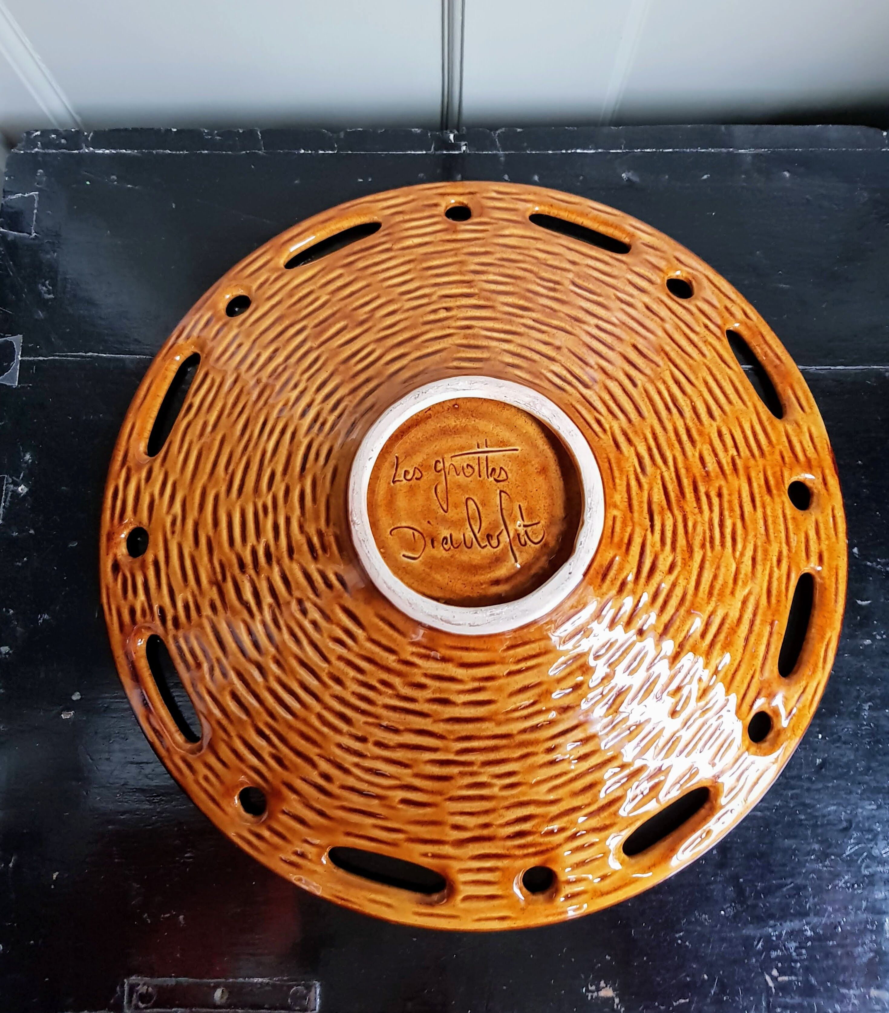 Large Mid-Century Modern French Ceramic Sunflower Plate - 1950s-1960s - Grottes de Dieulefit