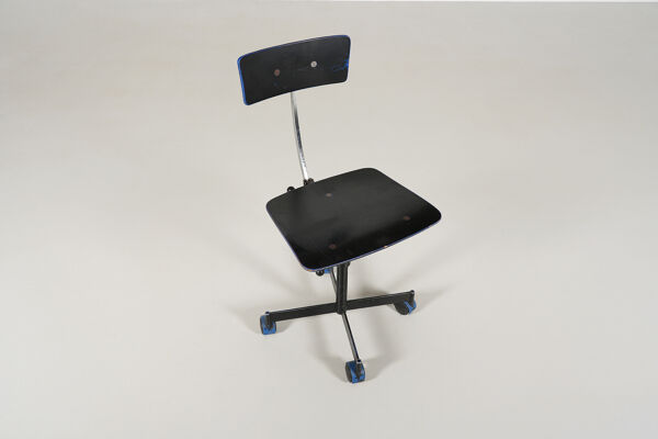 Chaise Kevi mod. 2533 par Jorgen Rasmussen, circa 1960