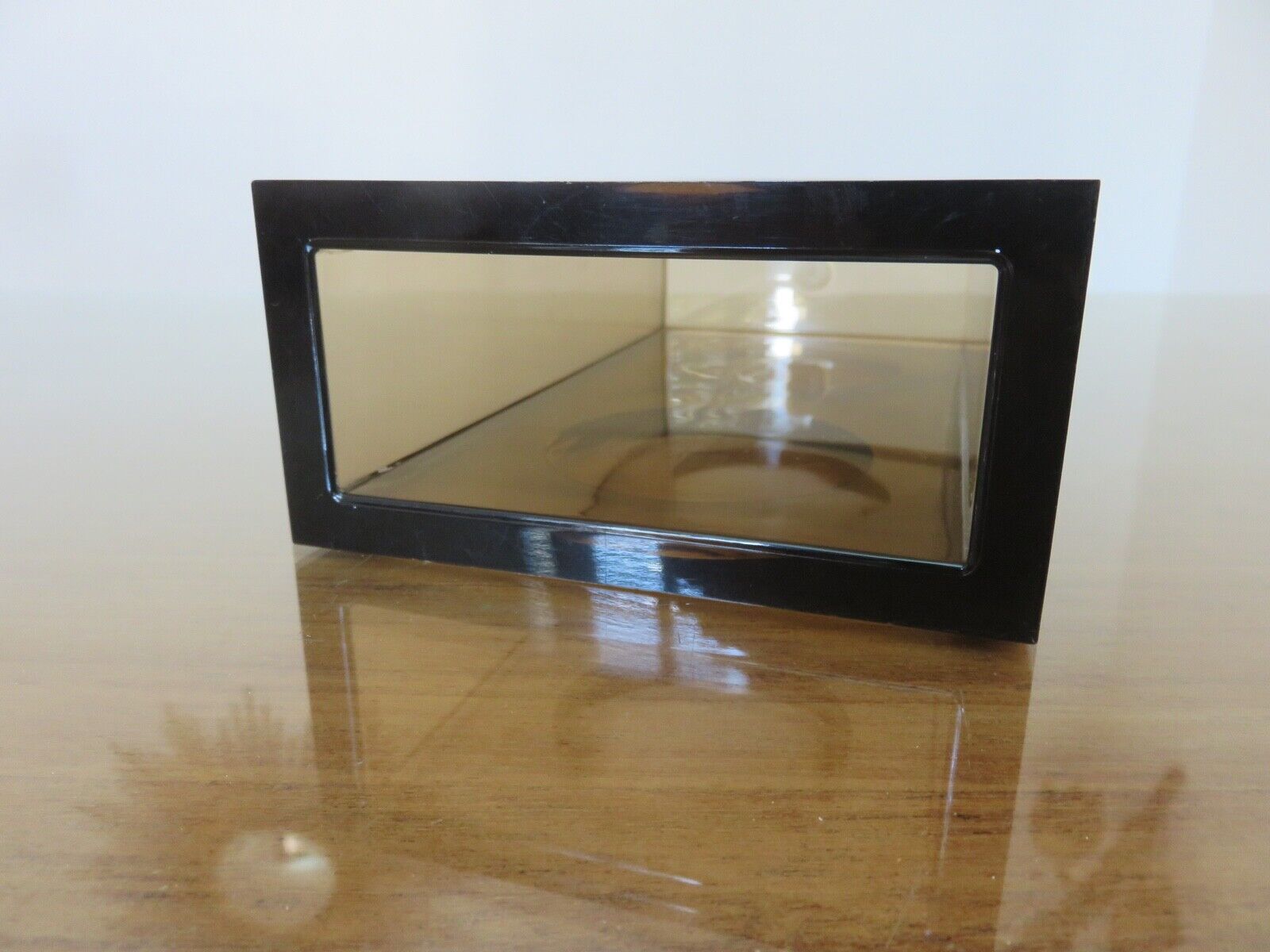 Vase Guzzini design by Fabio Manlio Ciocca in amber plexiglass 70s