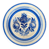 Mid-century modern German pottery wall plate by Wilhelm Kagel, 1960s.