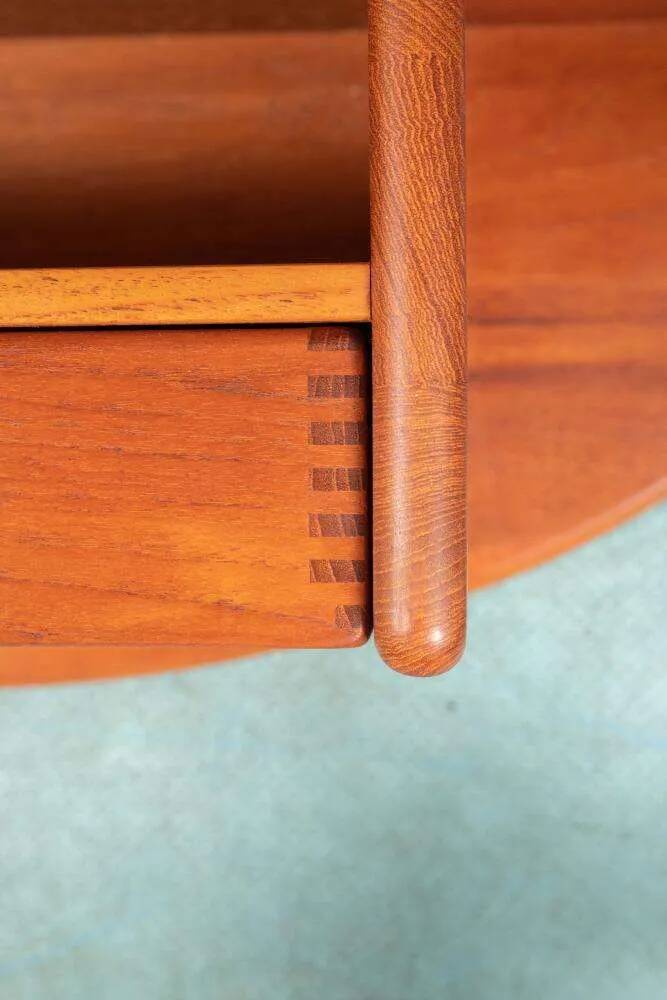 Danish design wall console in teak, Kai Kristiansen