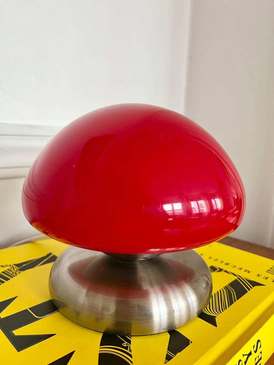 Vintage UFO touch mushroom lamp