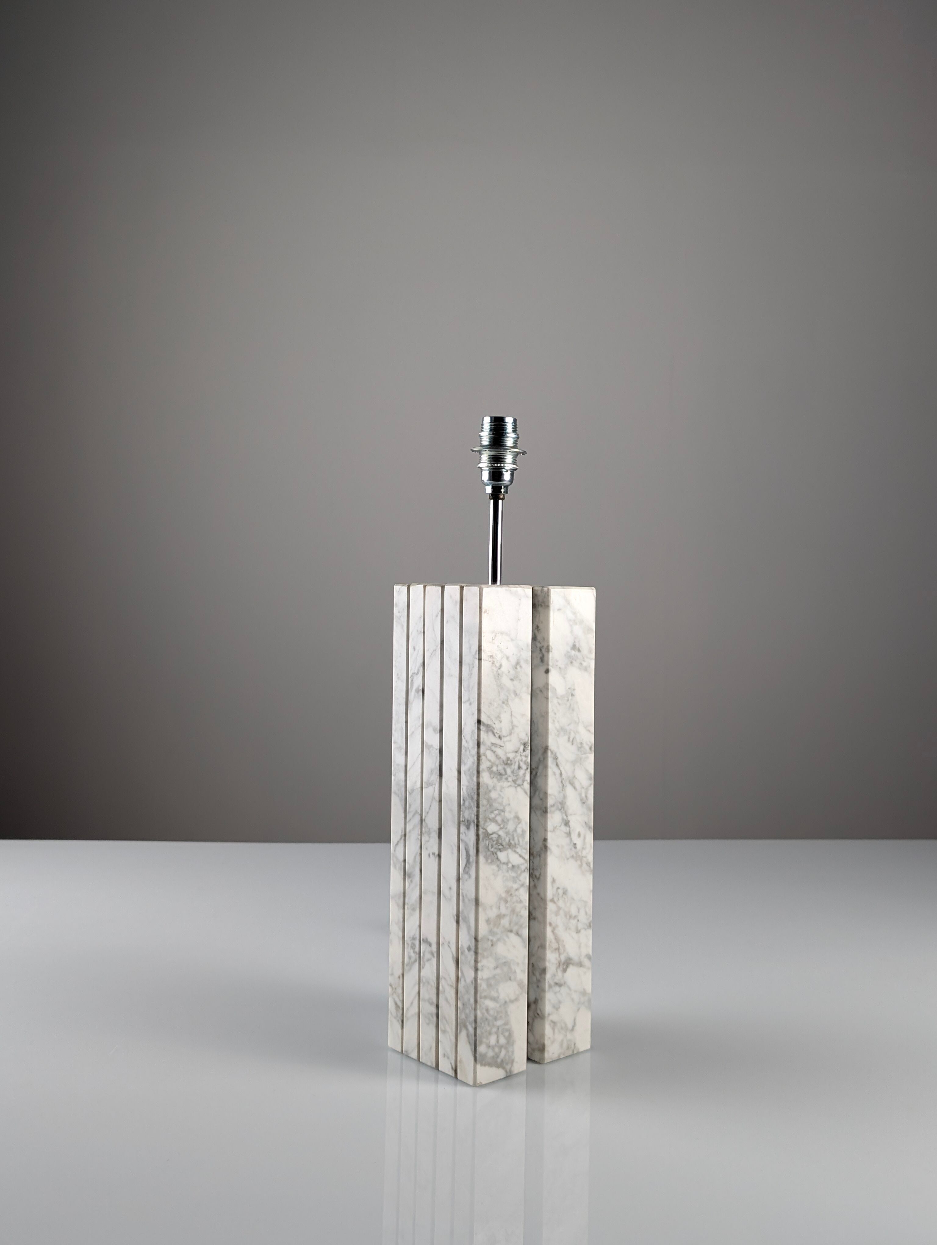 Carrara marble Art Deco lamp base 1940s