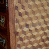 Superb little inlaid chest of drawers with its Louis XV style marble