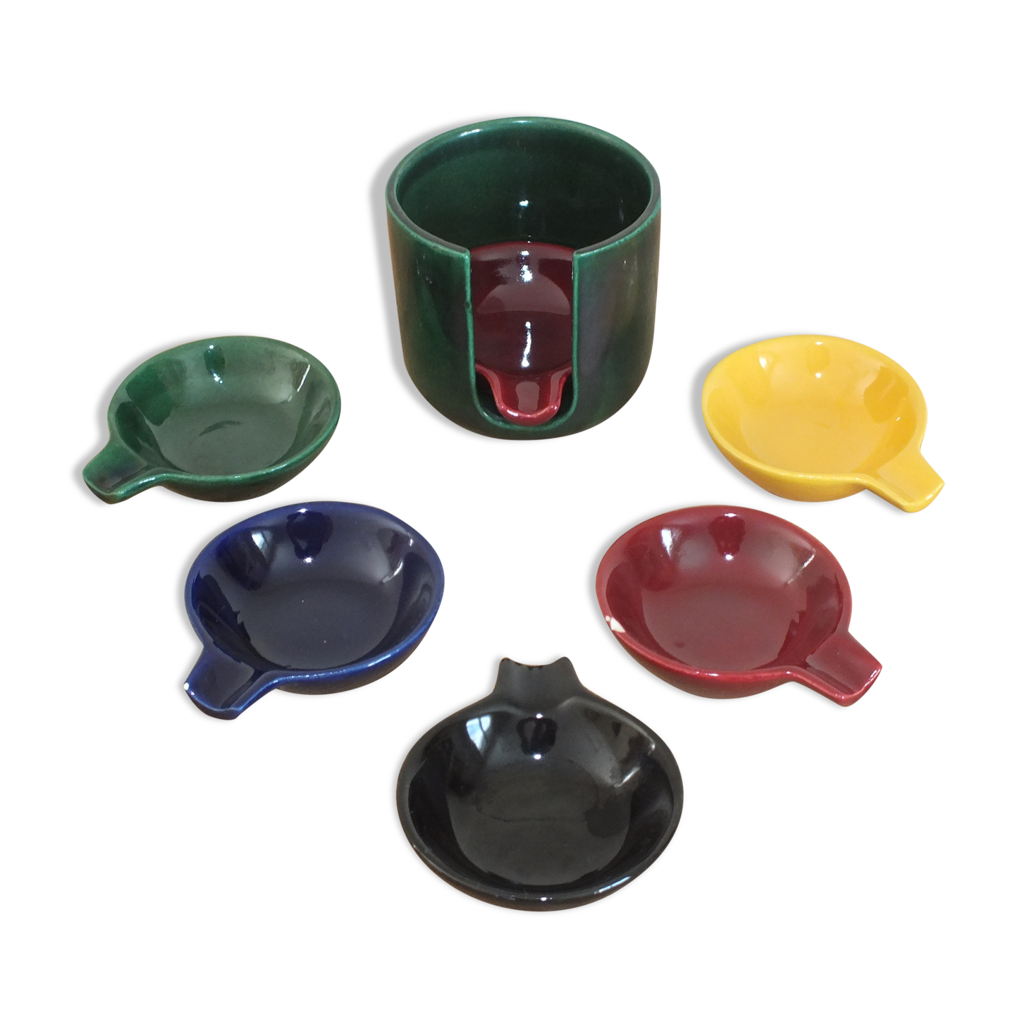 Set of 6 individual colorful vintage ashtrays in earthenware of Saint Clement