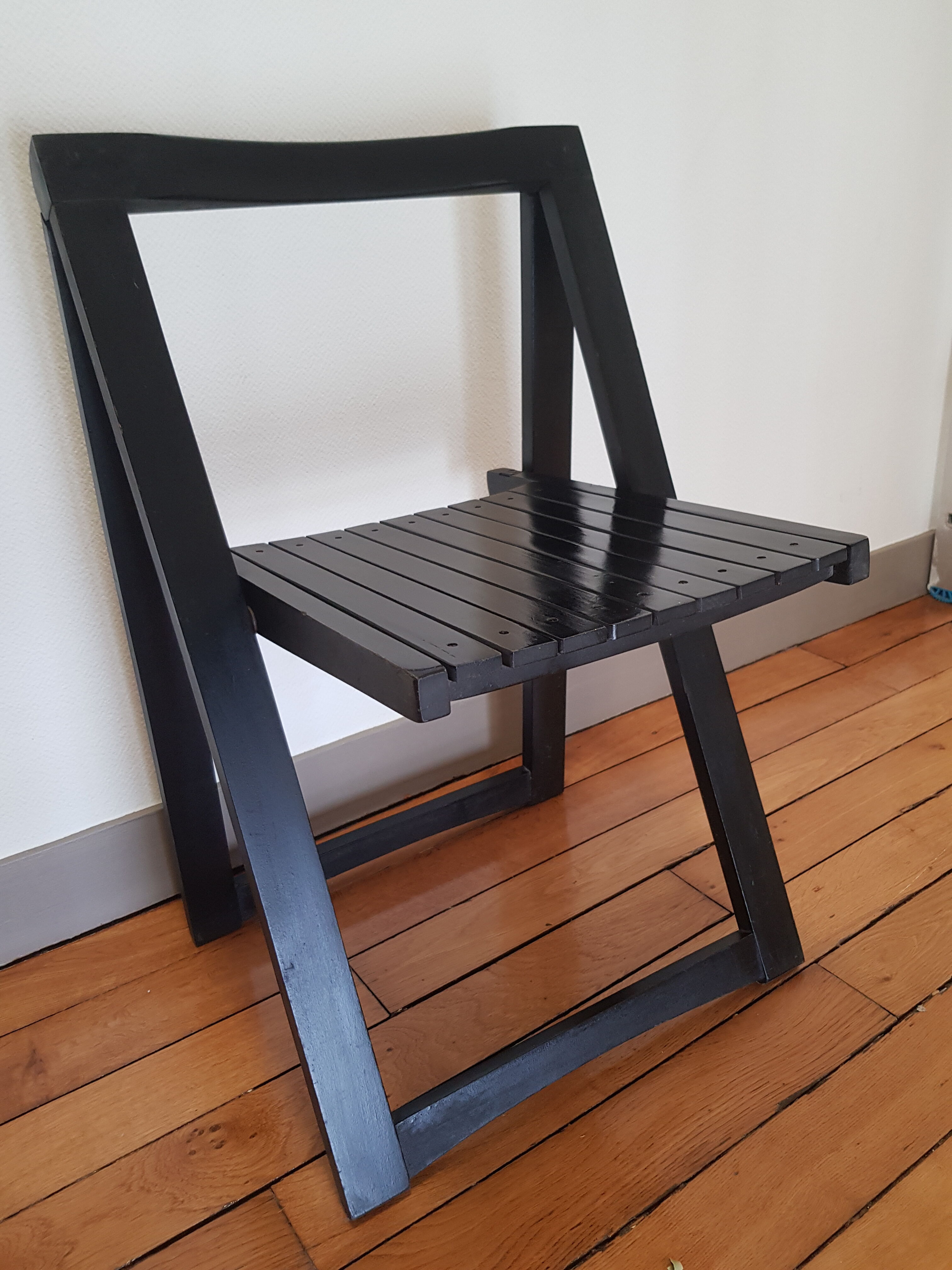 Chaise pliante noire