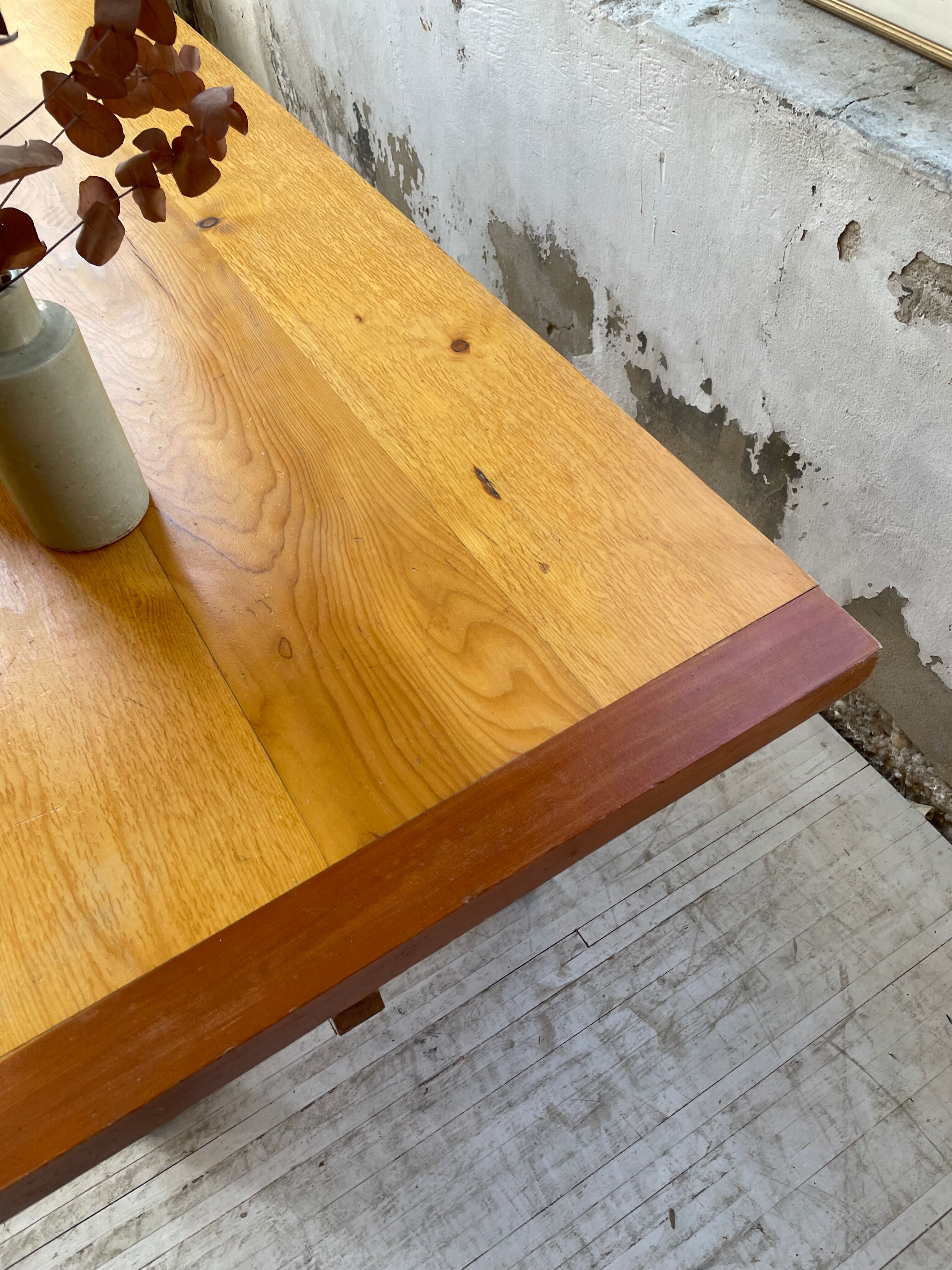 Mountain furniture table in pine 2m