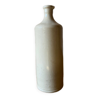 Carafe bottle in light beige enamelled stoneware