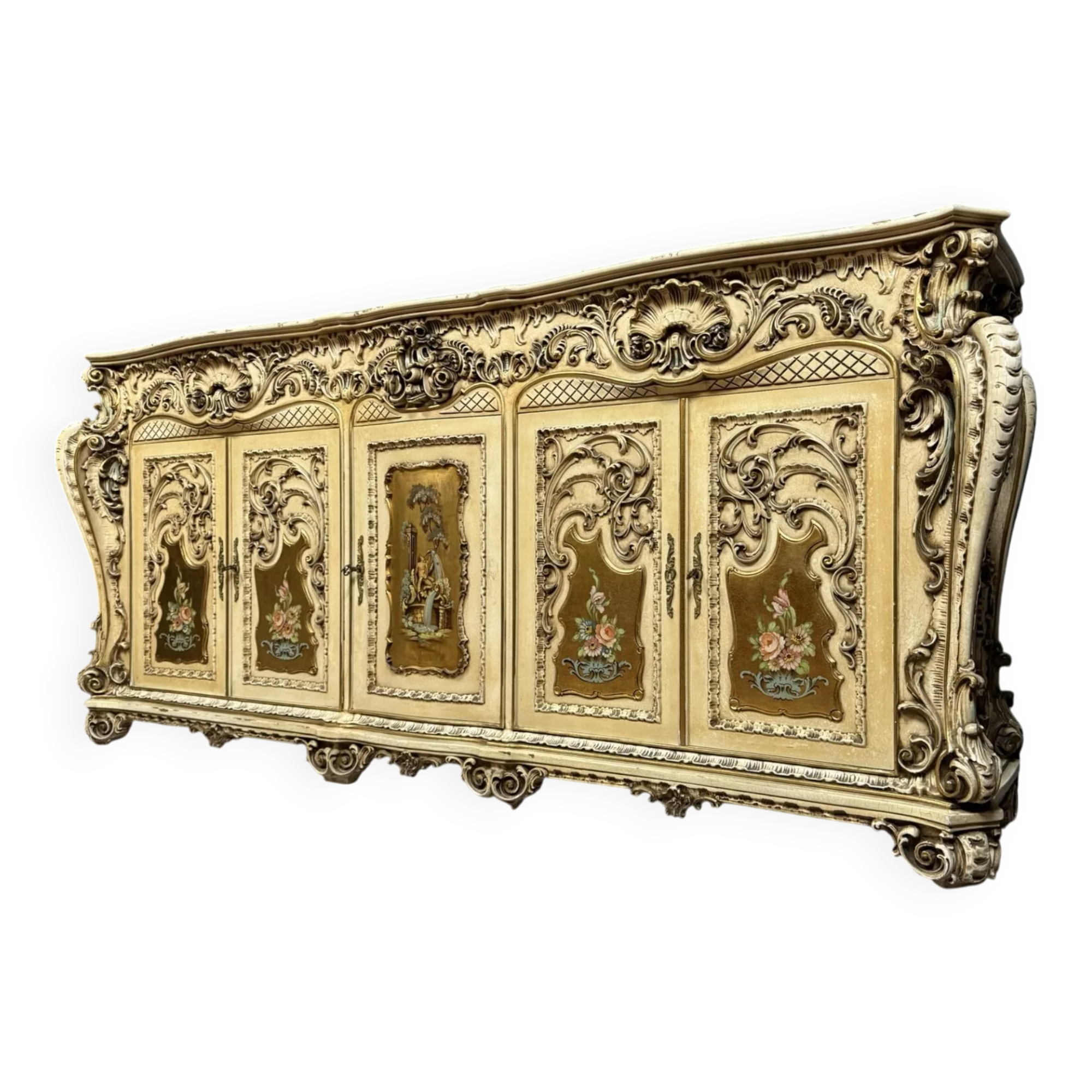 Louis XV Baroque Venetian curved sideboard in lacquered, painted and gilded wood