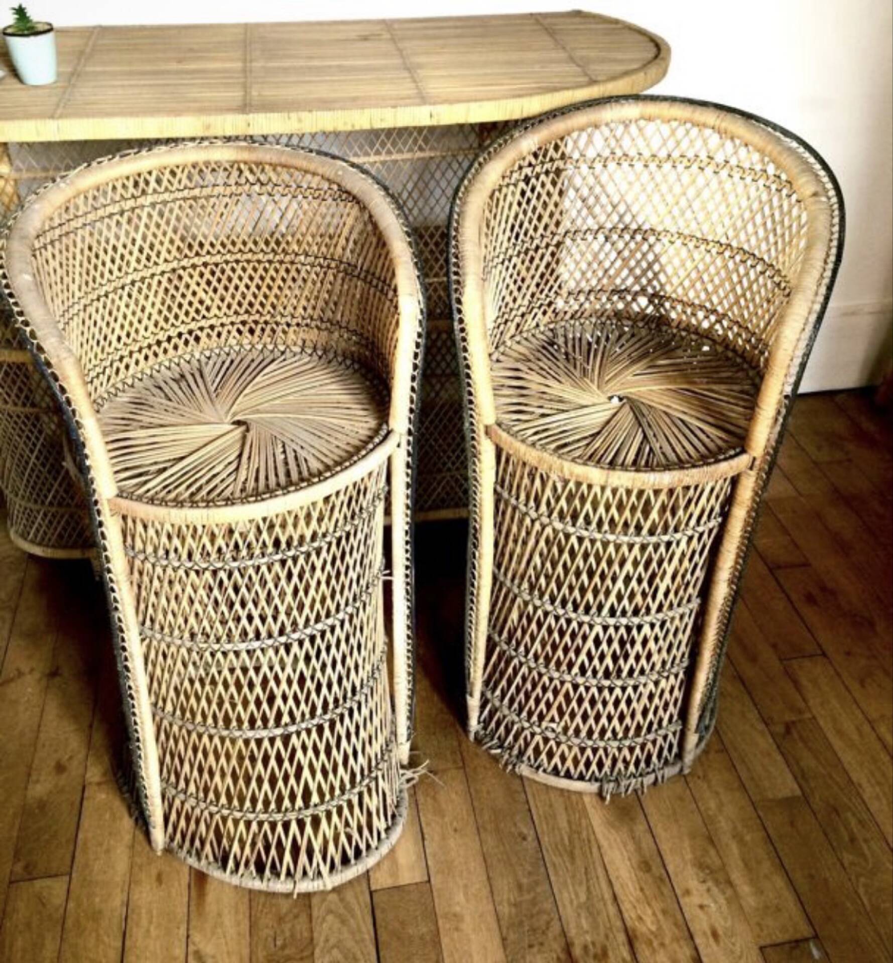 Vintage rattan and wicker bar with 2 stools – 1960s/70s