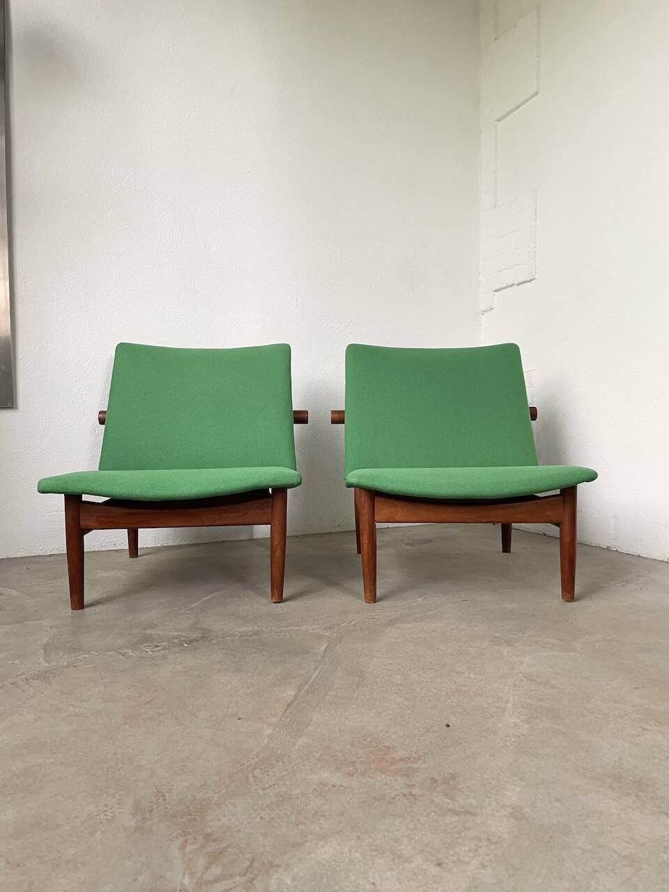 Pair of Finn Juhl Armchair model “Japan” France & Son