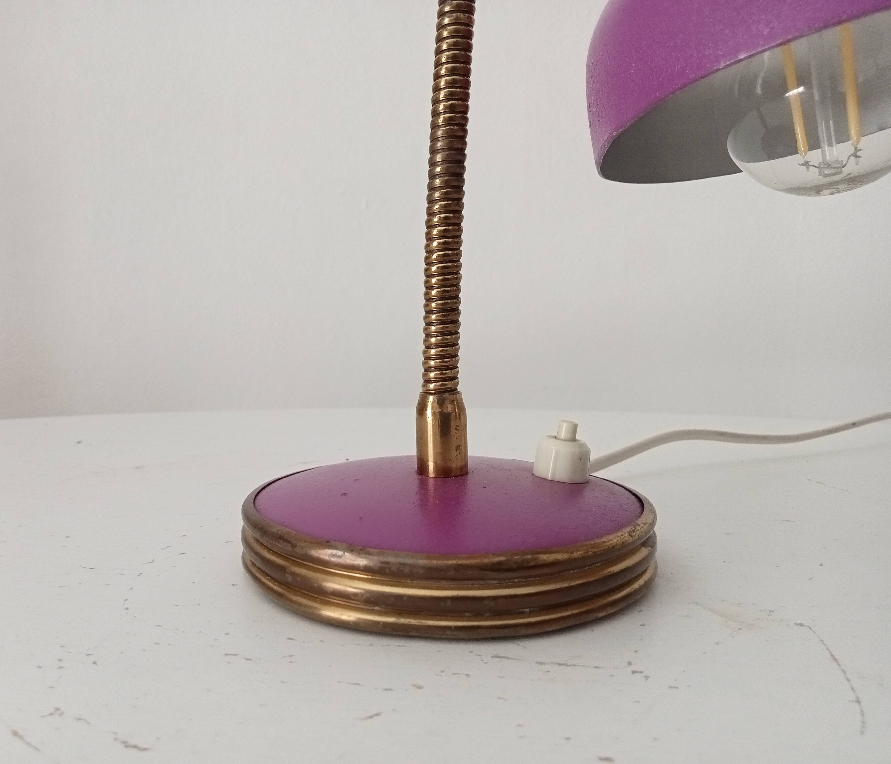 Vintage desk lamp from the 1950s.