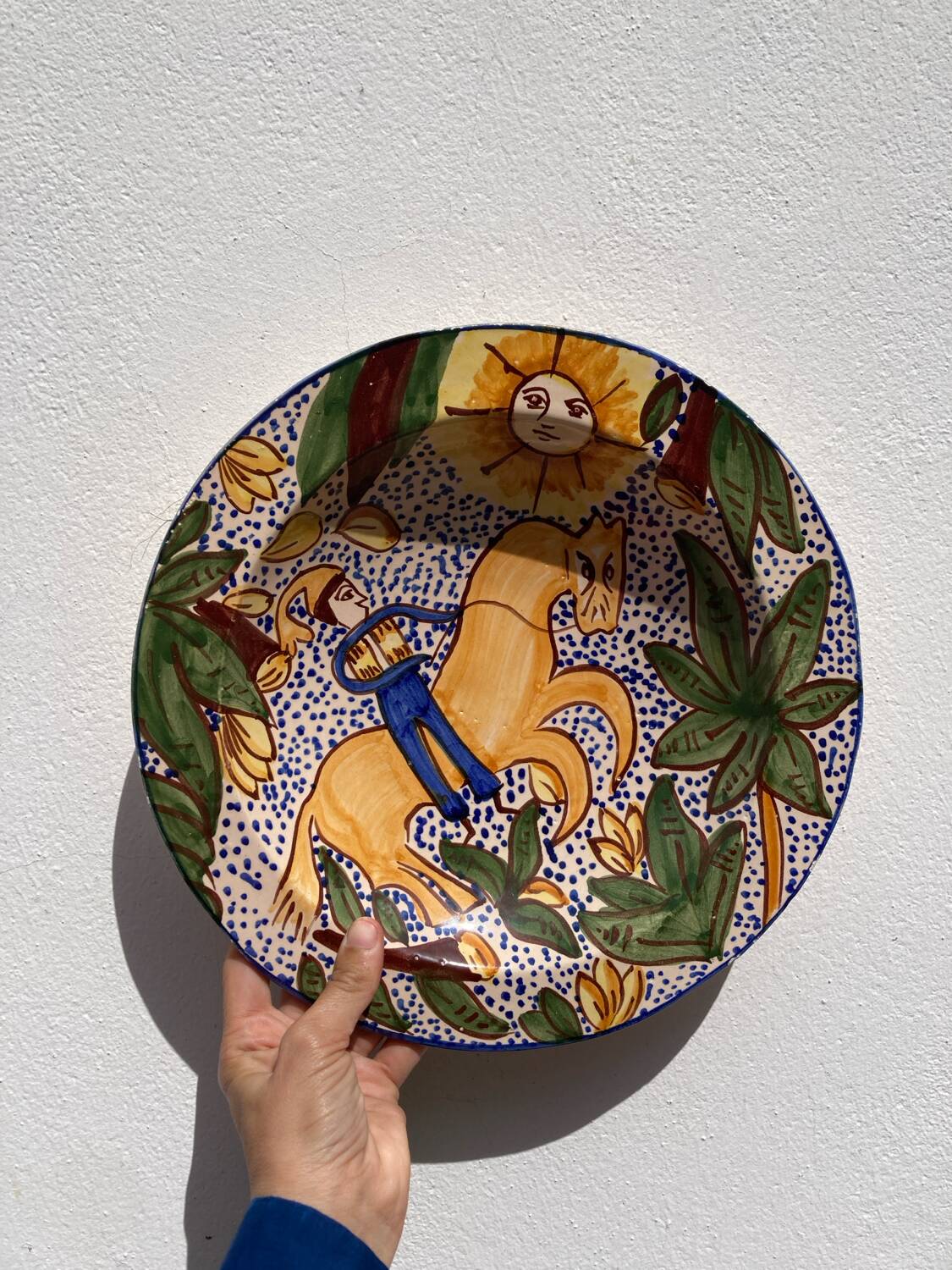 Plat mural vintage en céramique