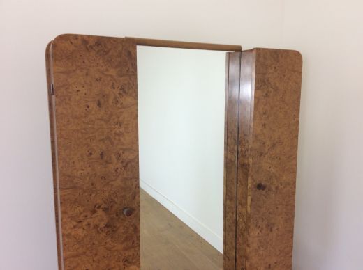 Art Deco Hairdresser