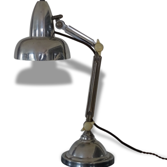 Desk lamp