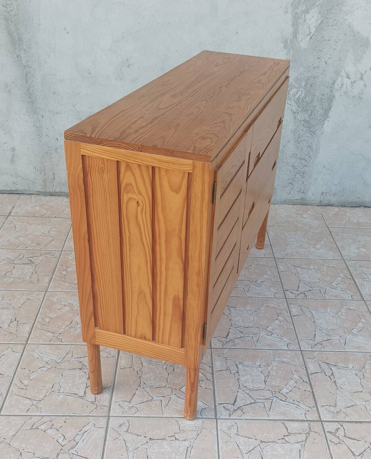 Commode Pierre Gautier-Delaye Weekend in pine 1960