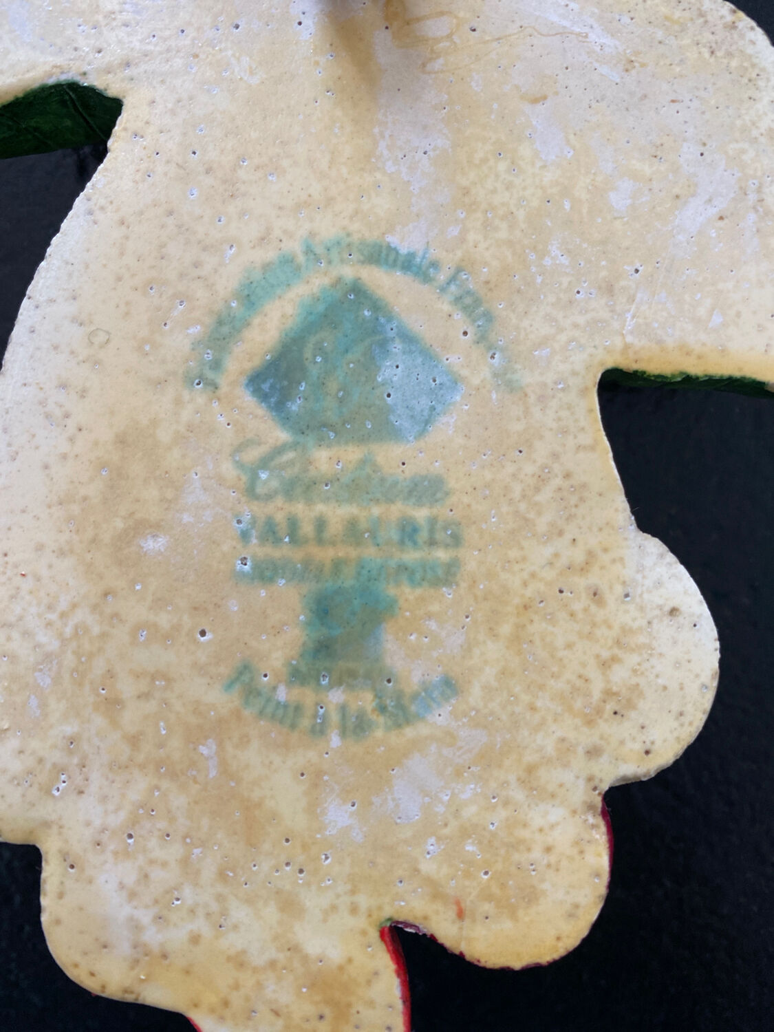 Vallauris tea towel hanger