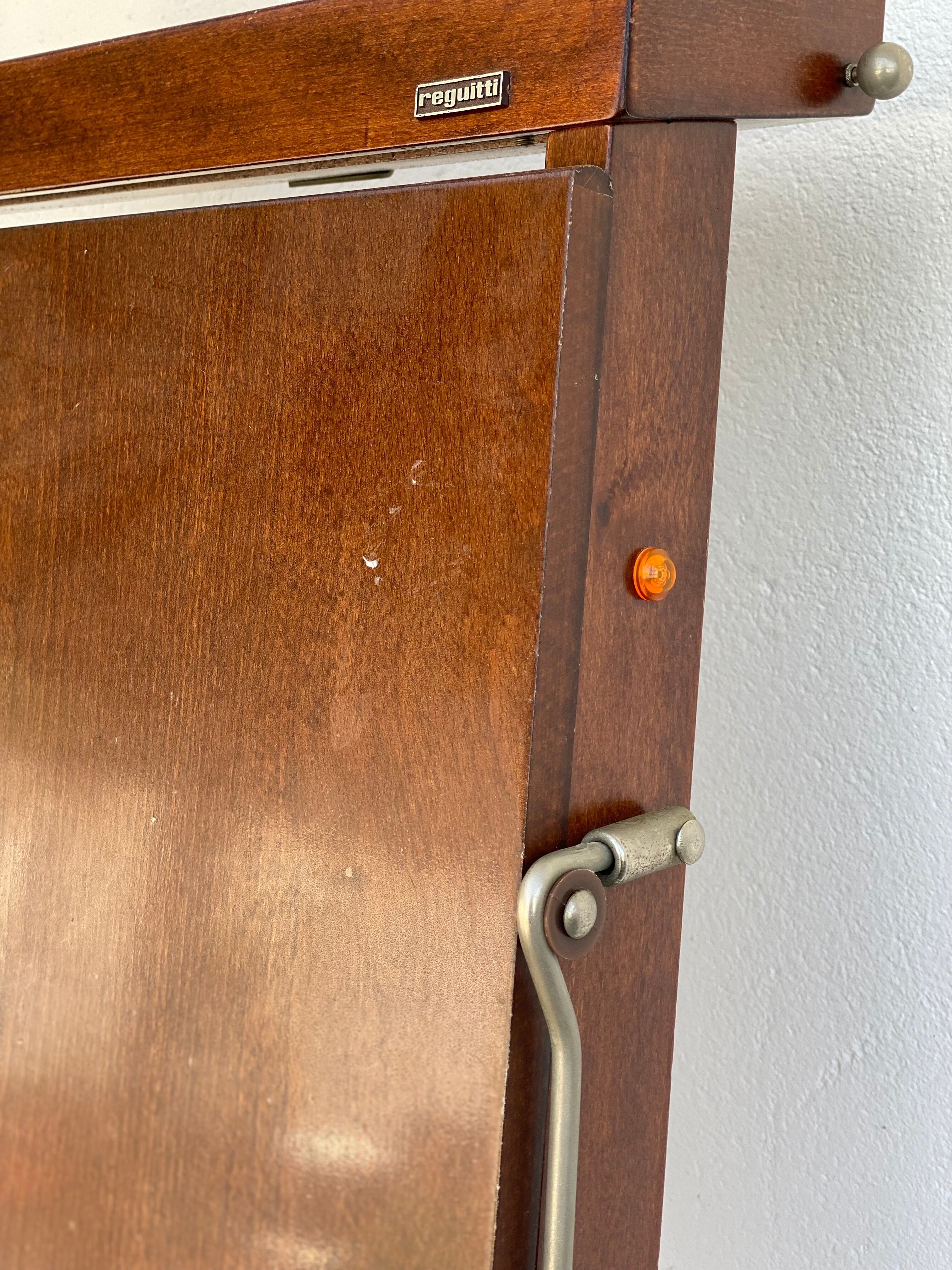Vintage electric pressomatic valet