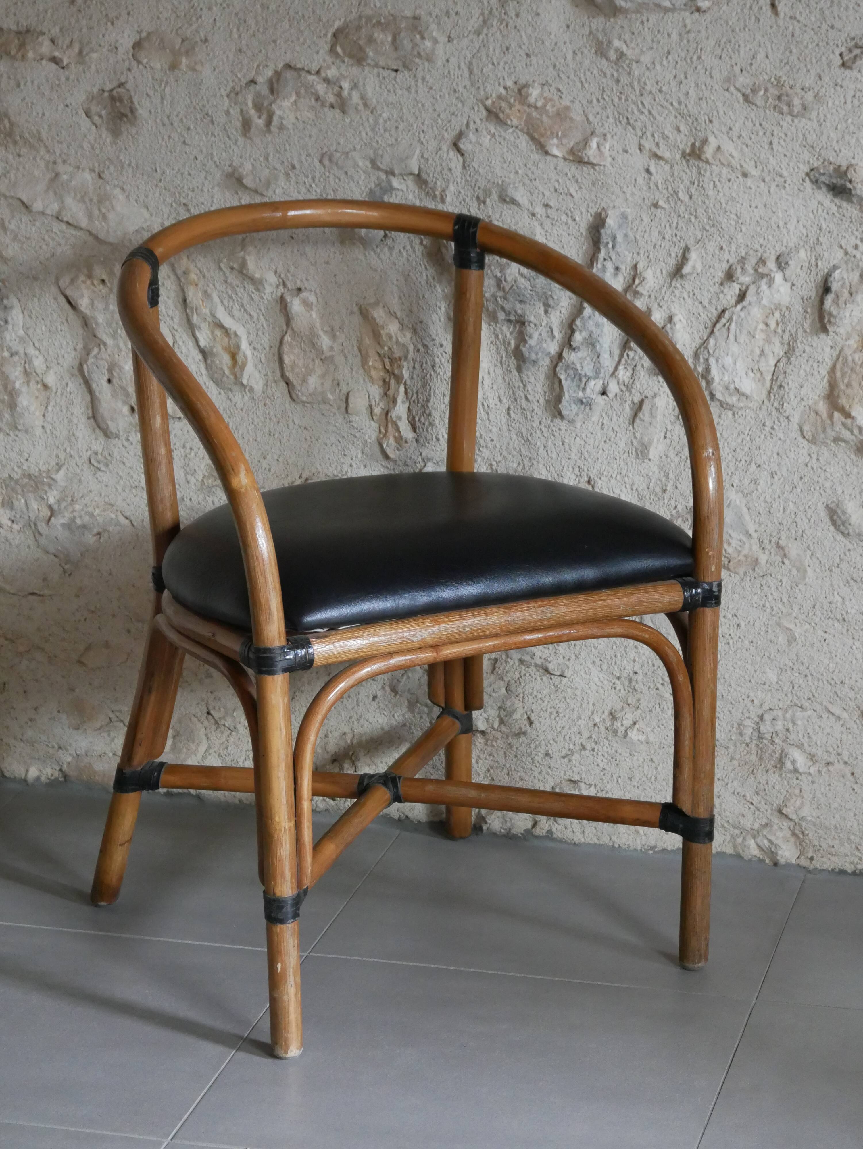Chaises rotin assise simili cuir