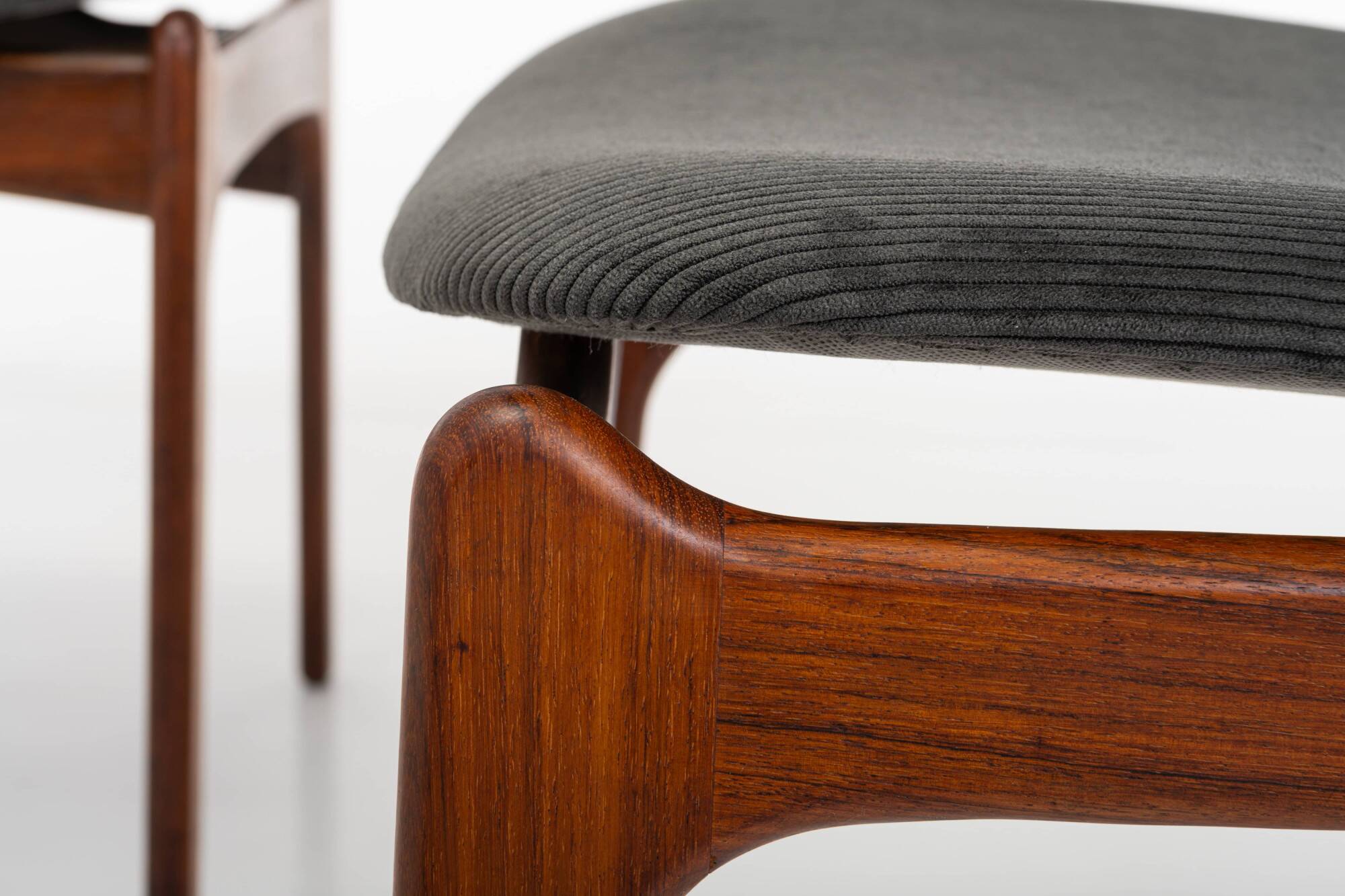 Lot de 4 chaises de salle à manger « Modèle 49 » par Erik Buch pour OD Møbler, Danemark, années 1960