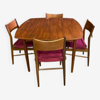 Table set + 4 Scandinavian chairs