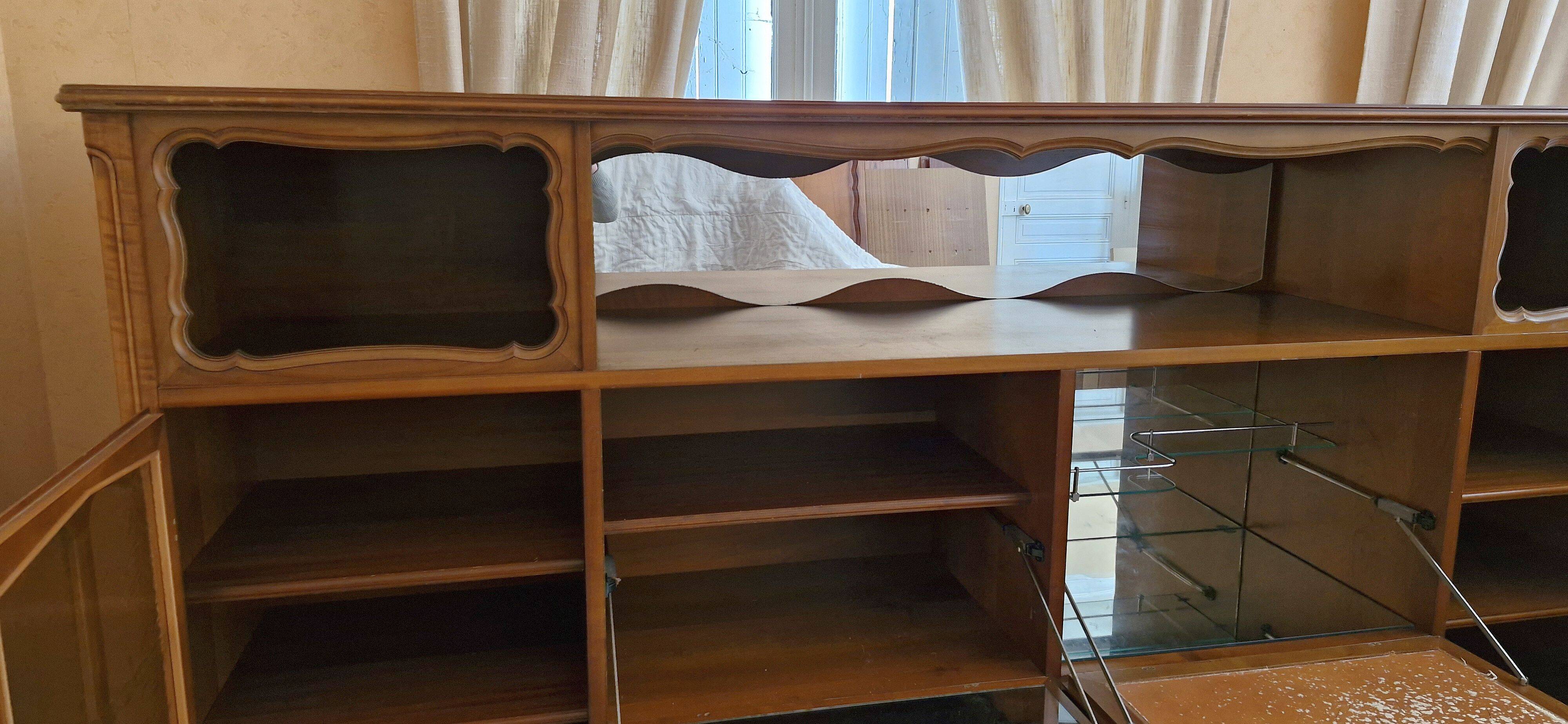 Wooden sideboard with 5 doors and 3 drawers, 2 glass doors.
