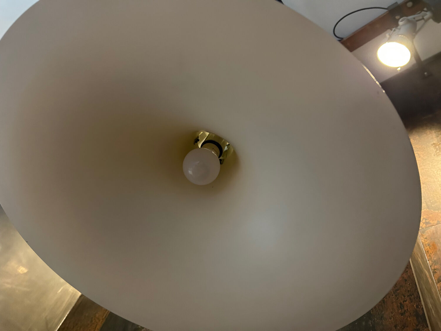 Vintage design pendant lamp